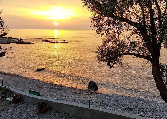 Holiday home Mustella By Interhome