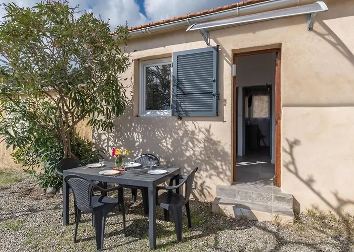 Mustella By Interhome *