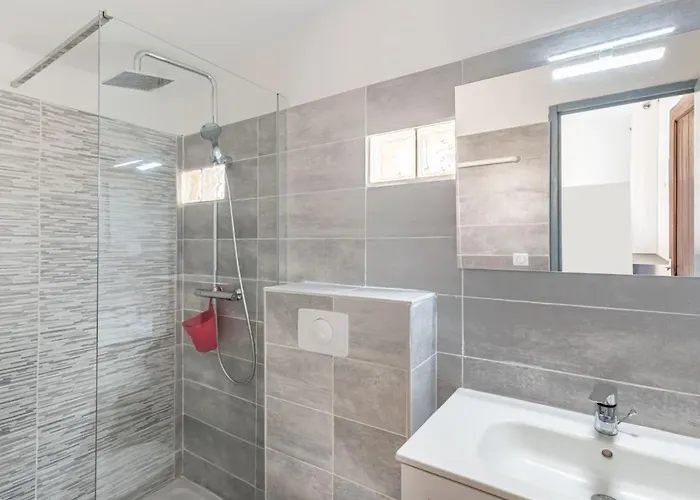 Mustella By Interhome